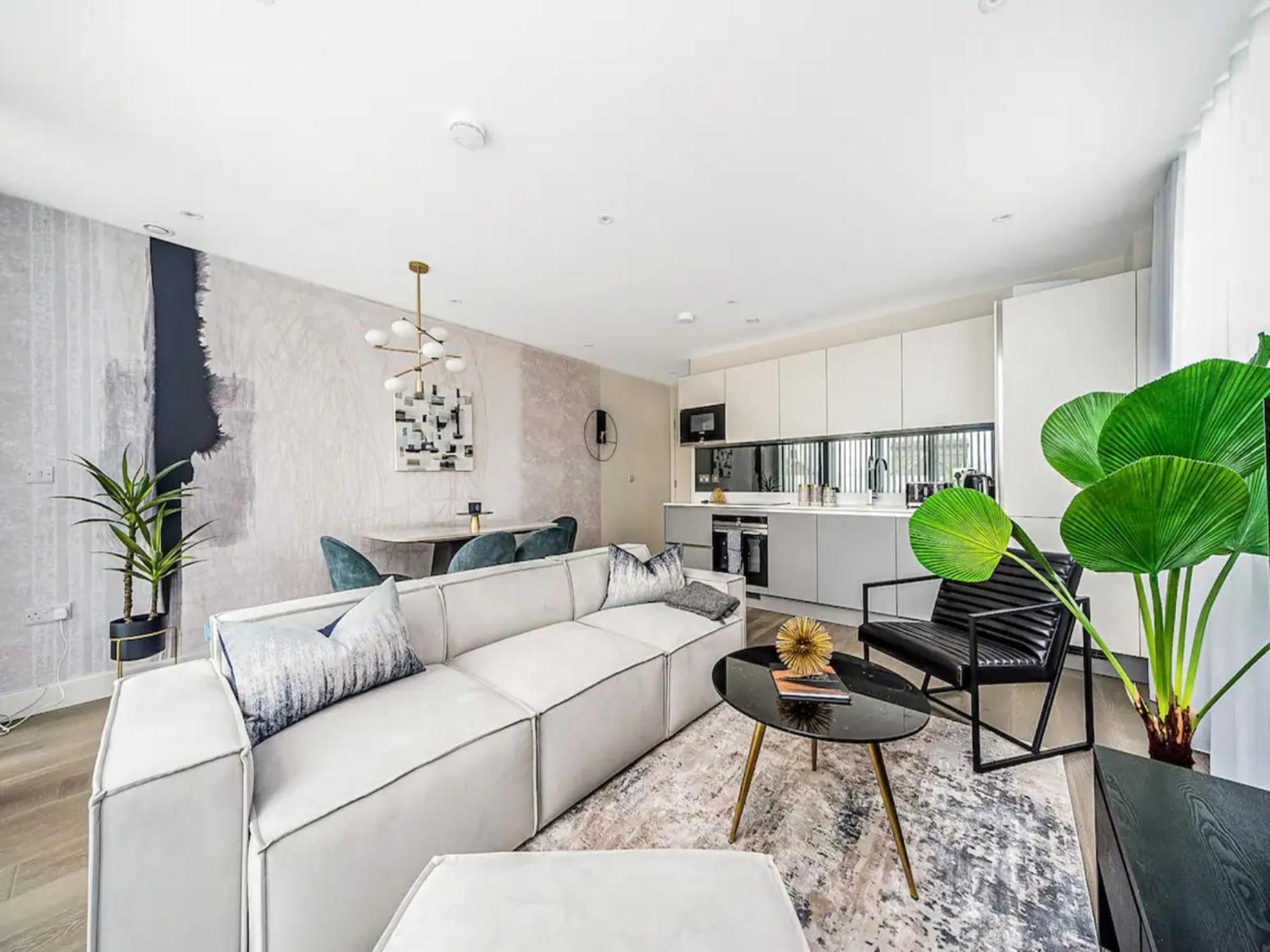 Pass The Keys Penthouse Oasis In Trendy Fulham Apartment London Bagian luar foto