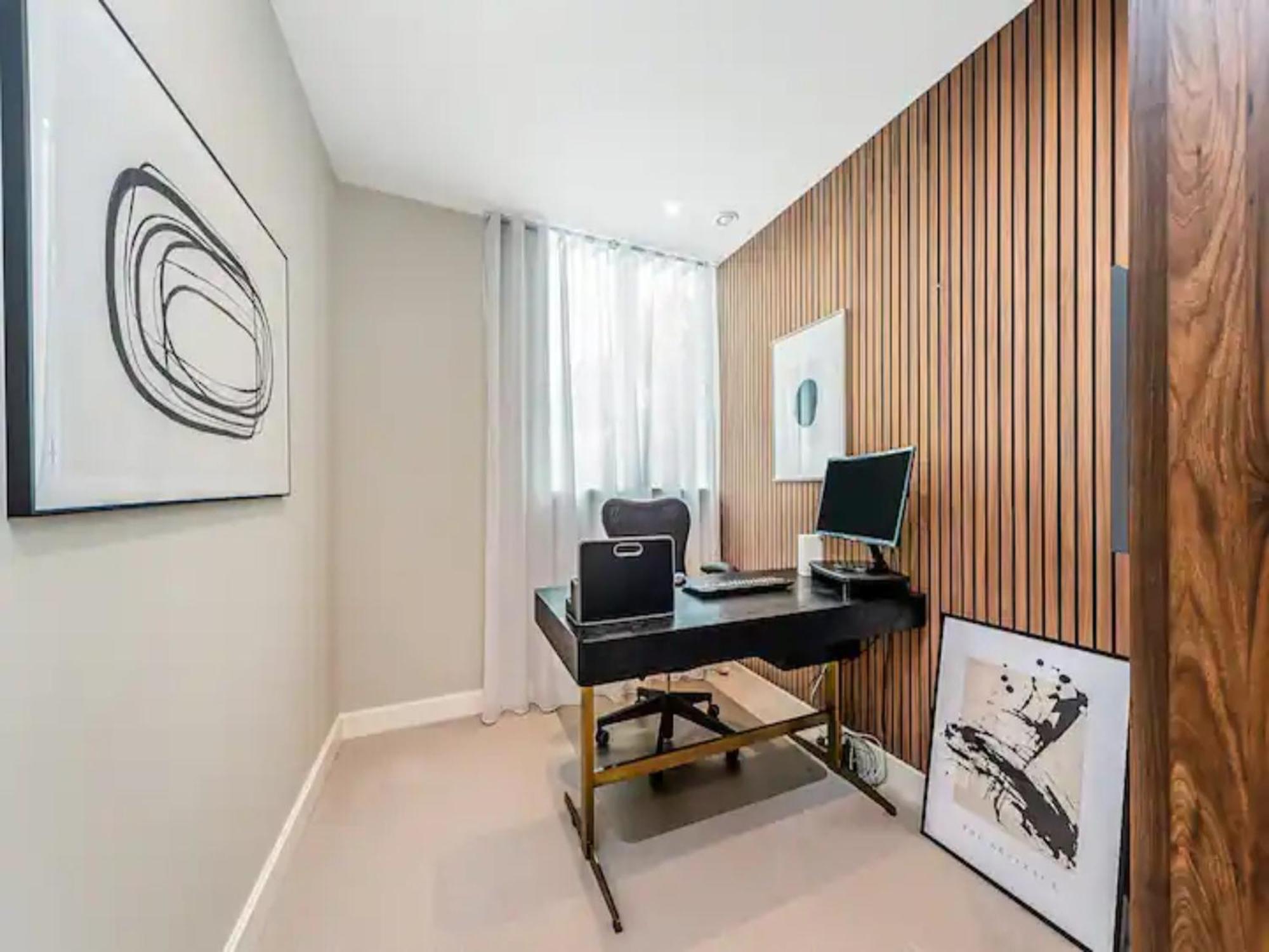 Pass The Keys Penthouse Oasis In Trendy Fulham Apartment London Bagian luar foto